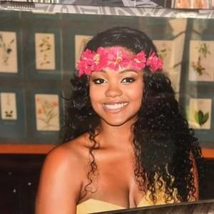 Meet your Posher, Taylor ashley